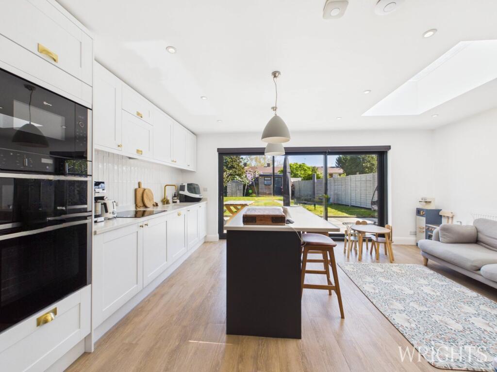 Haynes Close, Welwyn Garden City, AL7