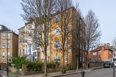 Leighton Crescent, Kentish Town NW5