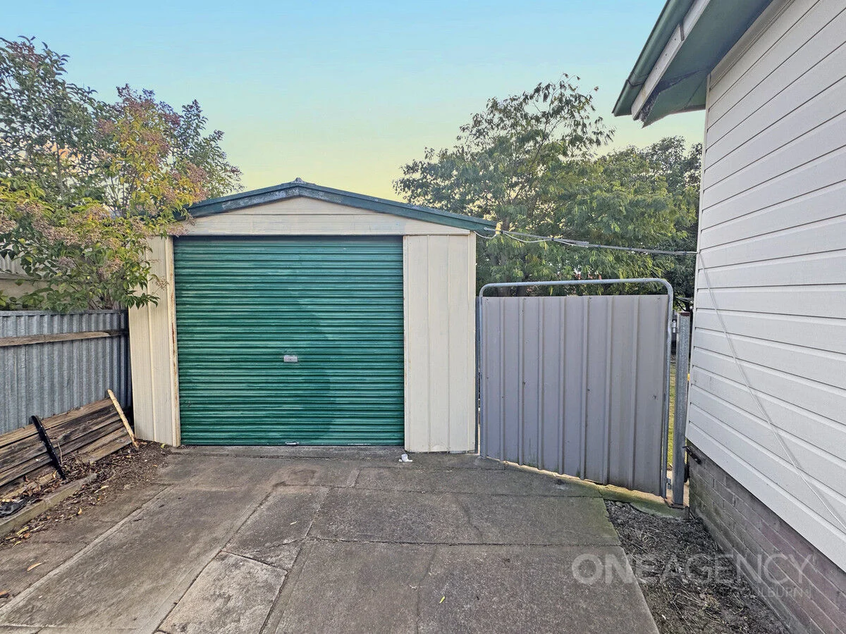Additional image 11 of 21 Darcy Crescent, Goulburn NSW 2580