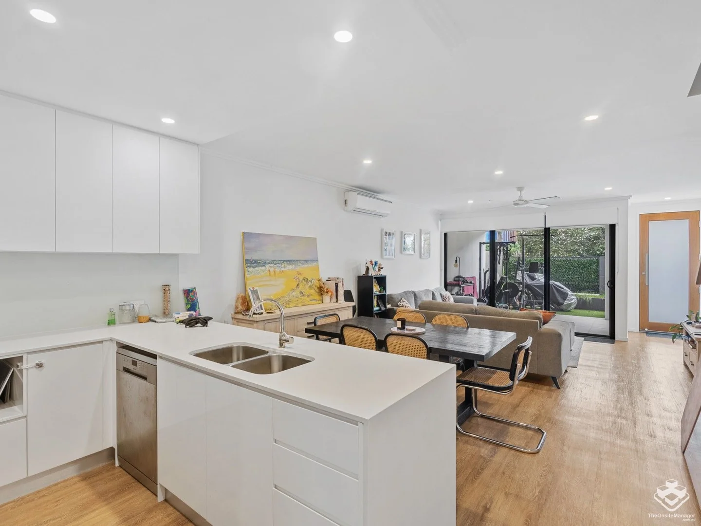 238/2 Bella Avenue, Robina QLD 4226 photo 3