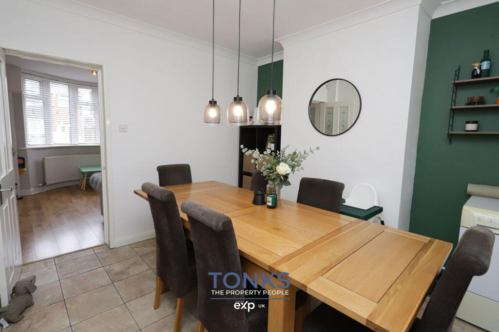 Swan Crescent, Oldbury, B69 4QQ photo 5