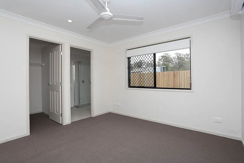 Additional image 3 of 37 Clermont Street, Holmview QLD 4207