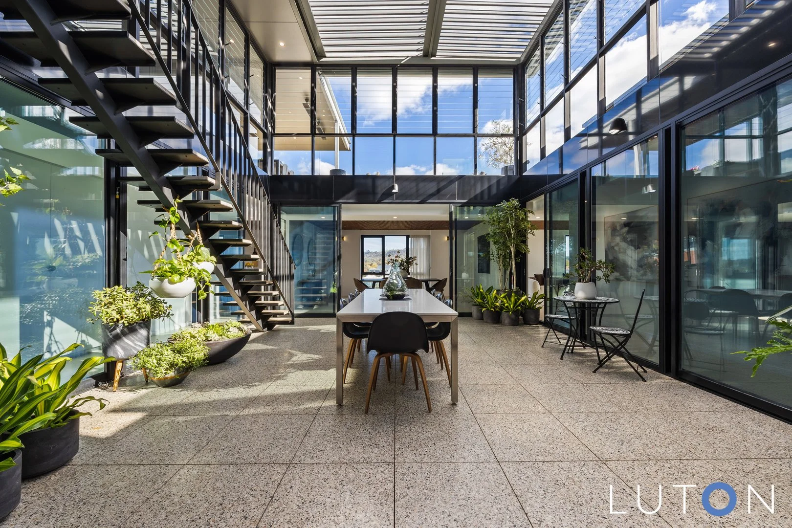 26/11 Sydney Avenue, Barton ACT 2600