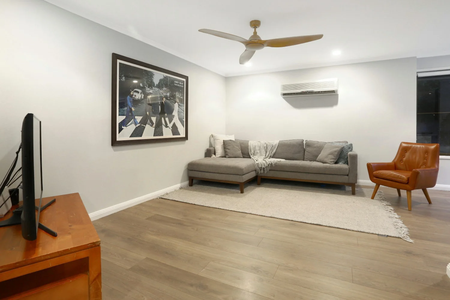 Additional image 7 of 27 Jesmond Road, Helensvale QLD 4212