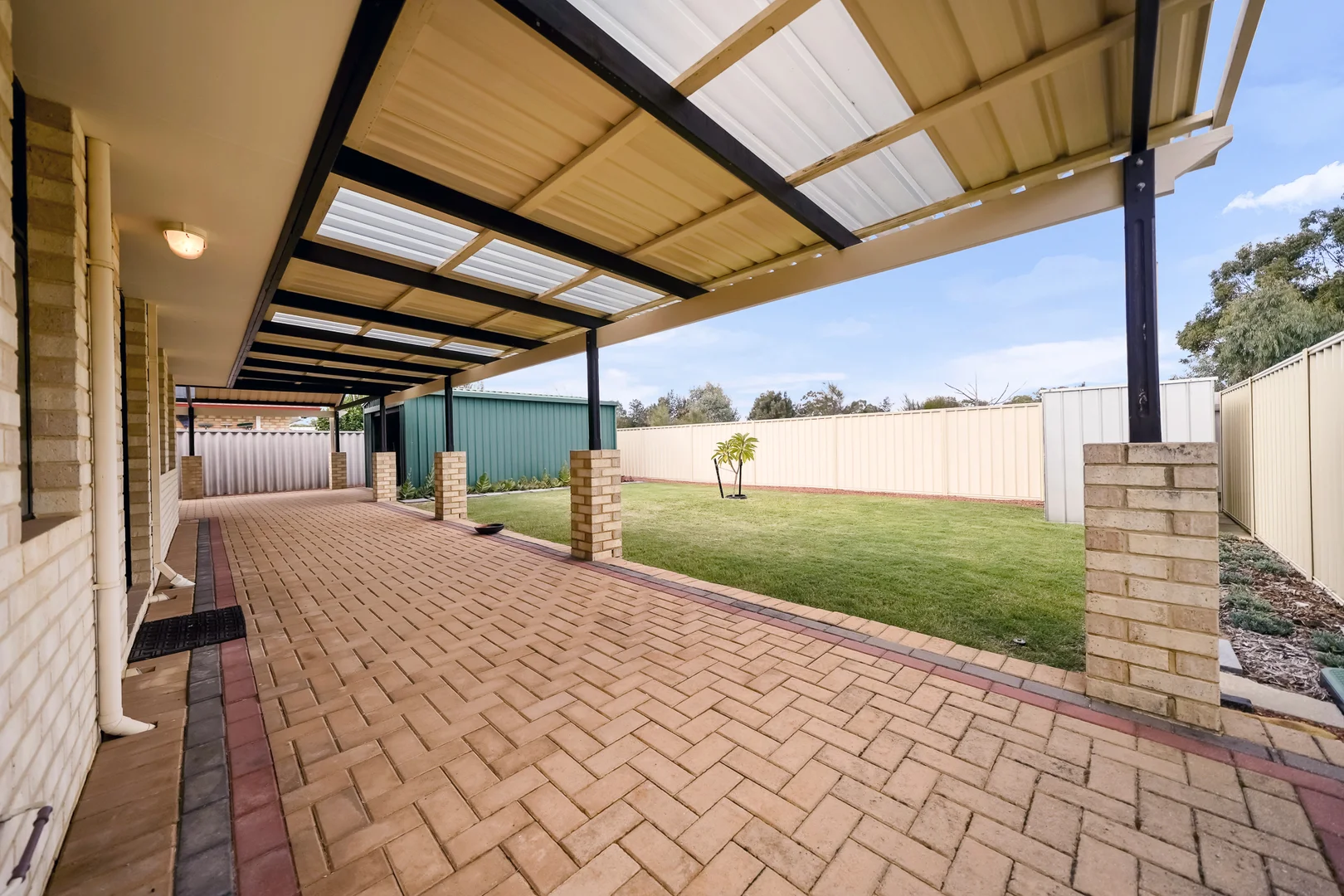 Additional image 22 of 25 Adana Elbow, Kenwick WA 6107