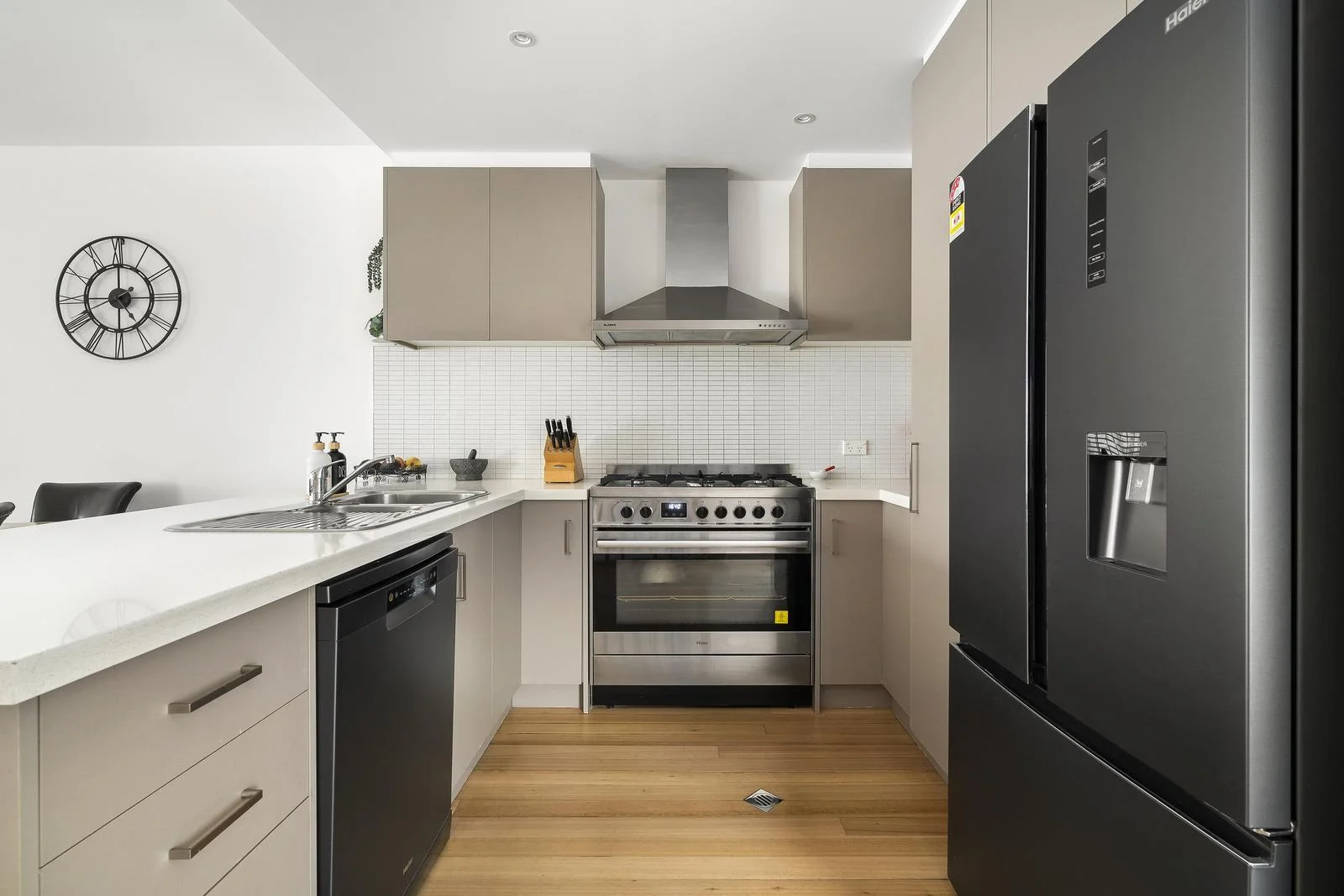 Additional image 6 of 15/1 Ardmillan Road, Moonee Ponds VIC 3039