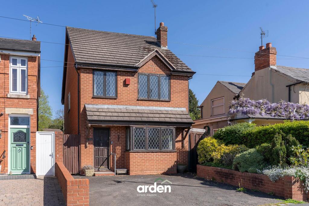 Linthurst Newtown, Blackwell, B60