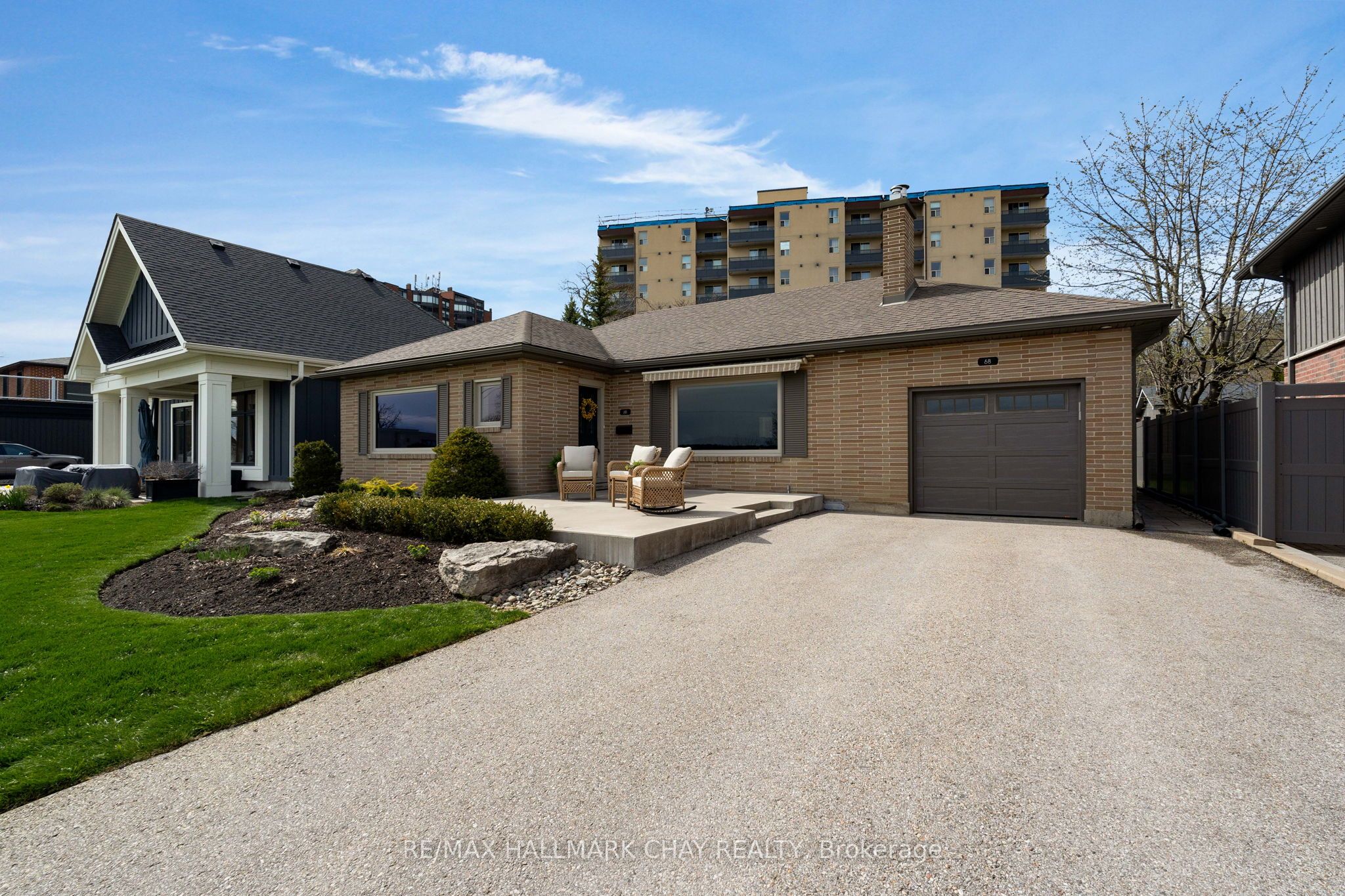 Additional image 3 of 68 Kempenfelt Drive, Barrie, ON, L4M 1C1