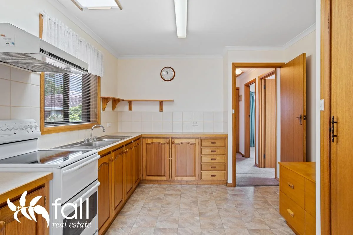 Additional image 5 of 2/15 Park Road, Lindisfarne TAS 7015
