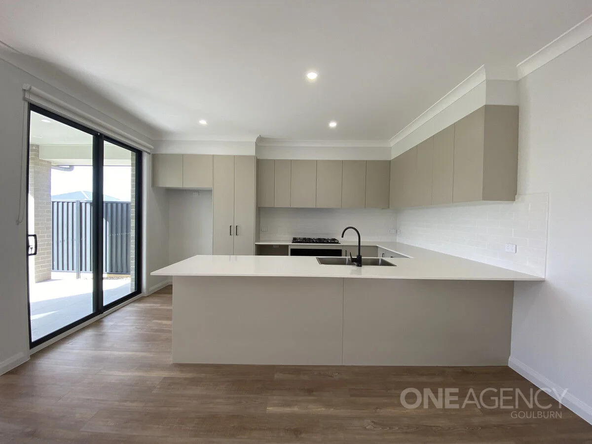 Additional image 4 of 1/48 Roebuck Street, Goulburn NSW 2580