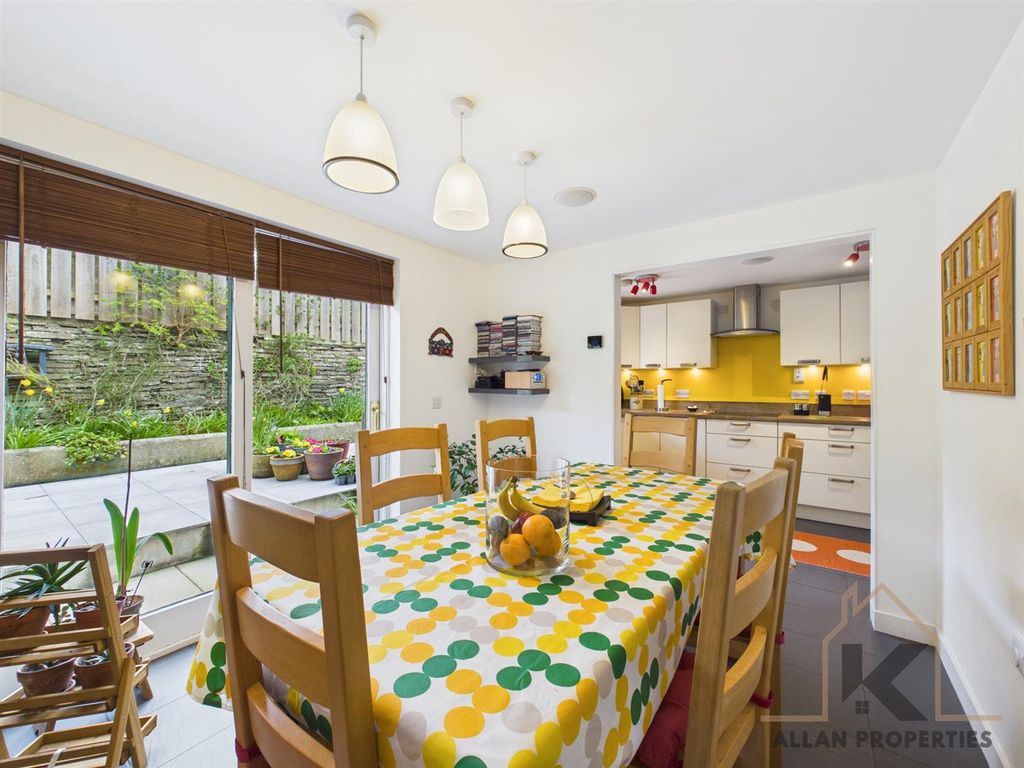 Additional image 8 of 3 bed semi-detached house for sale80 Victoria Street, Kirkwall, Orkney KW15