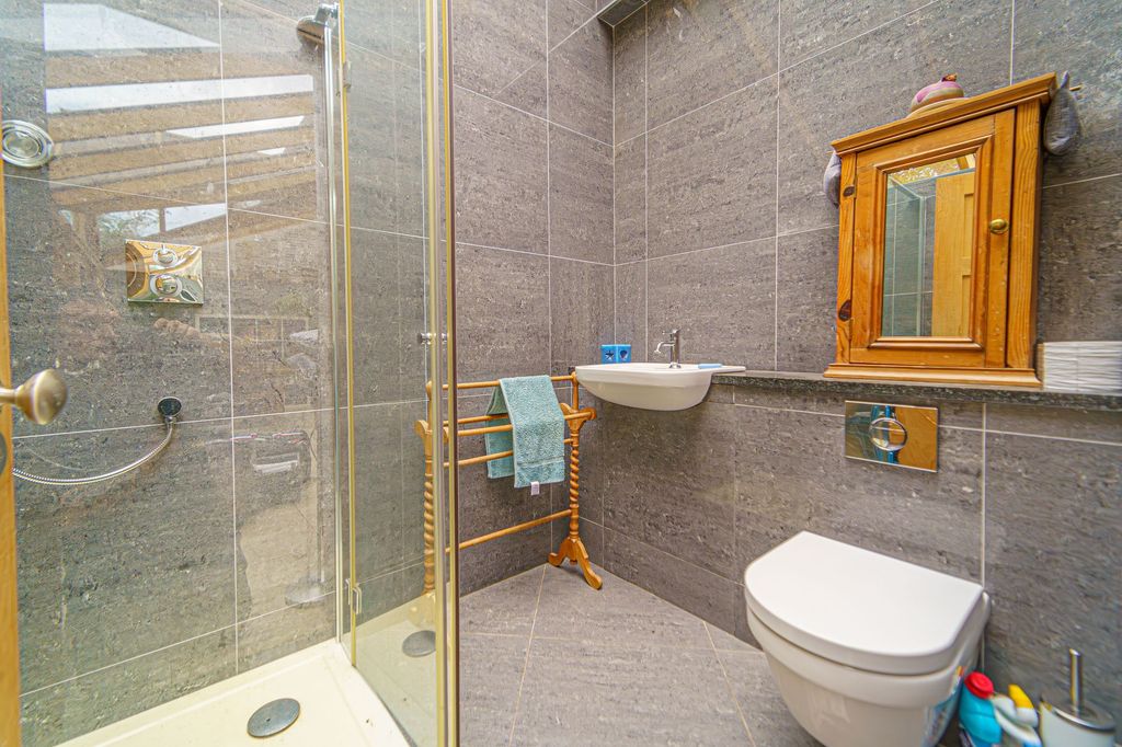 Additional image 24 of 3 bed semi-detached house for saleRidgeway Park Road, Newport NP20