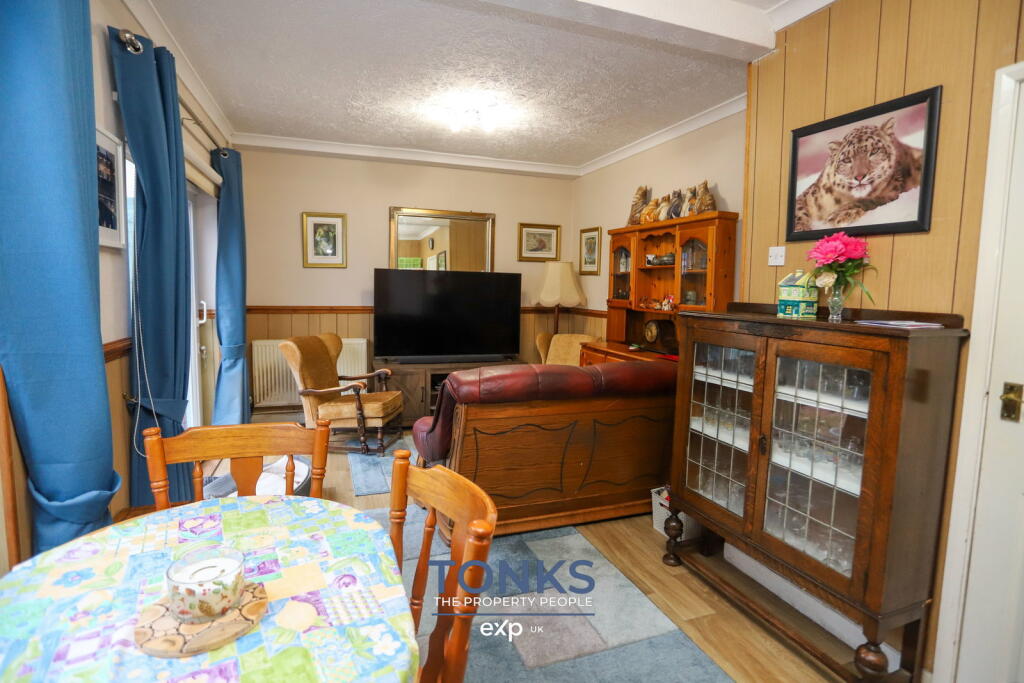 Broadmoor Avenue, Smethwick, B67 6JU photo 5