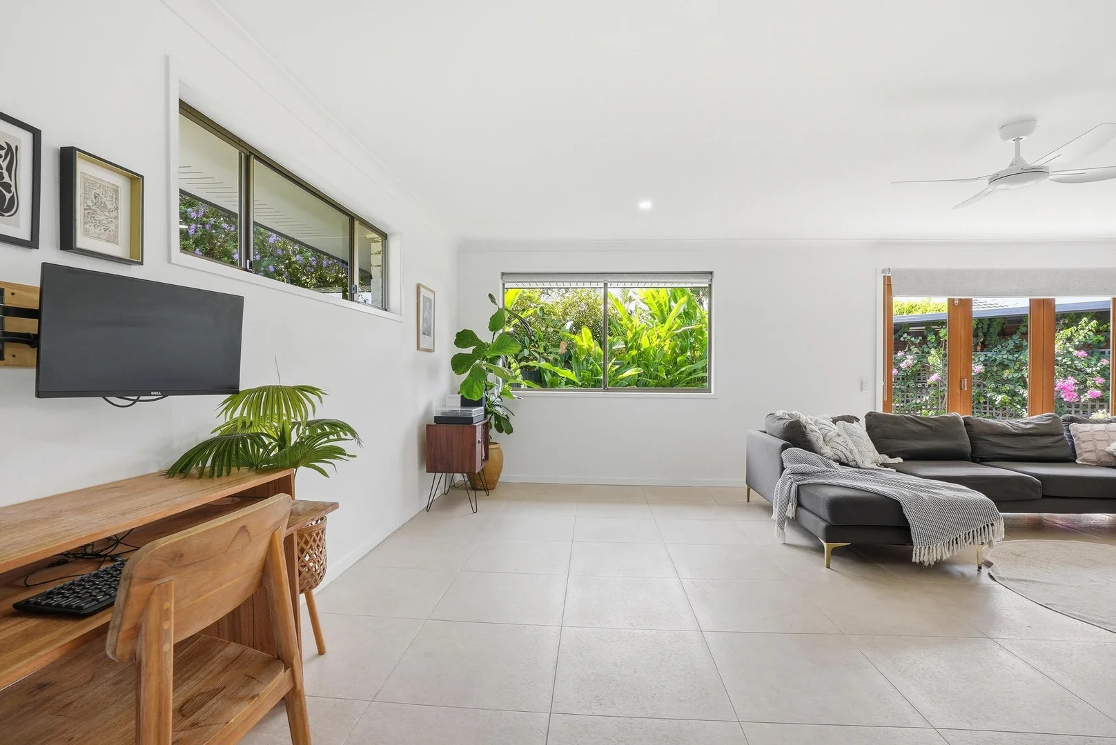Additional image 9 of 8 Ellioh Court, Elanora QLD 4221