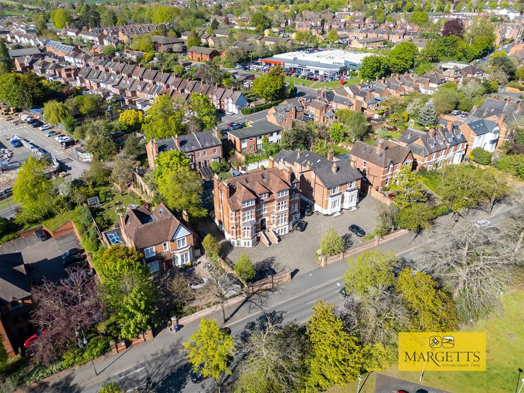 Additional image 29 of 2 bed flat for saleSouthcotes, Warwick New Road, Royal Leamington Spa CV32