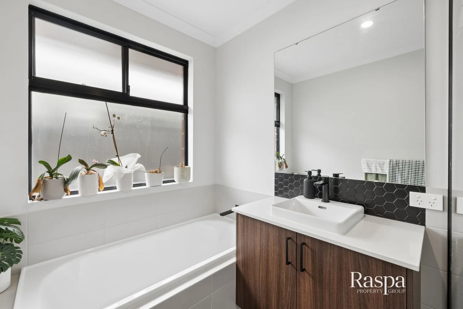 Additional image 23 of 7 Marl Way, Piara Waters WA 6112