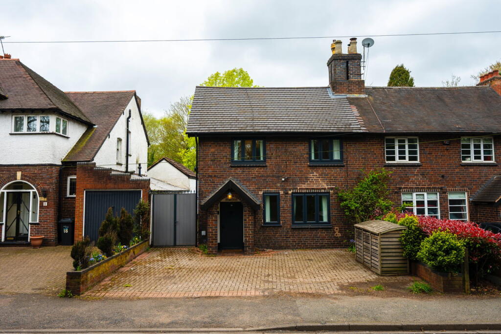 Thornhill Road, Sutton Coldfield, B74 3EH