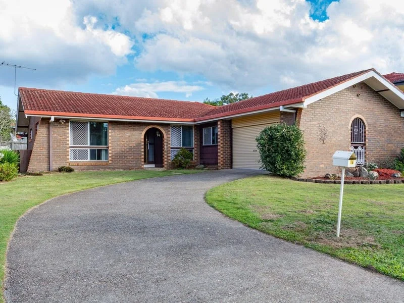 16 Castlecor Street, Ferny Grove QLD 4055