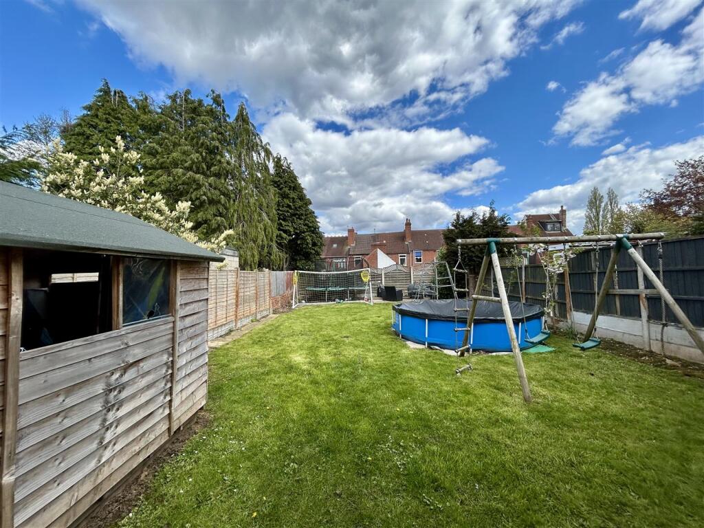 Additional image 16 of Springfield Drive, Halesowen