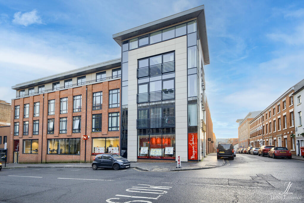JQ One, 32 George Street, B3