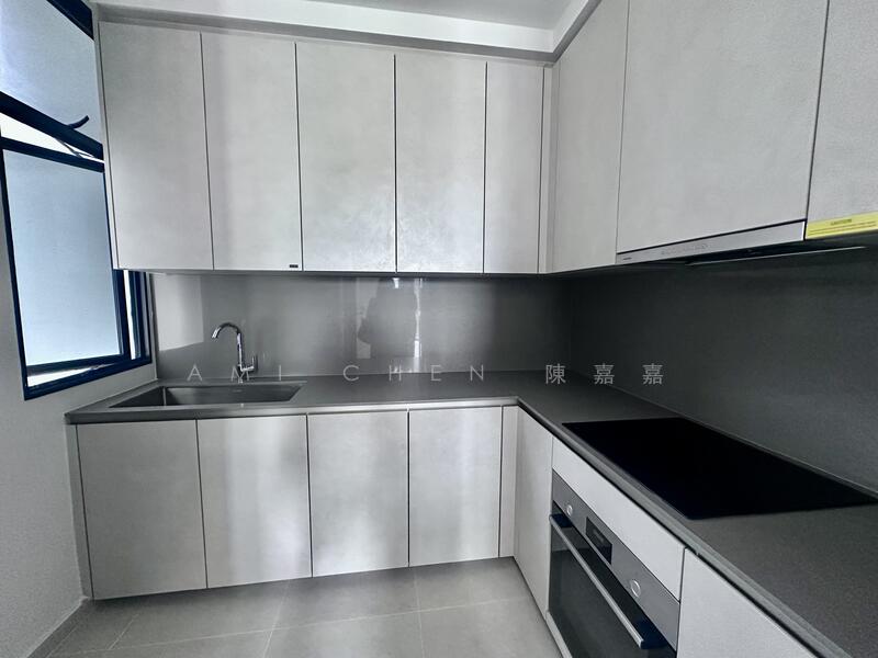 35 Gilstead Road photo 3