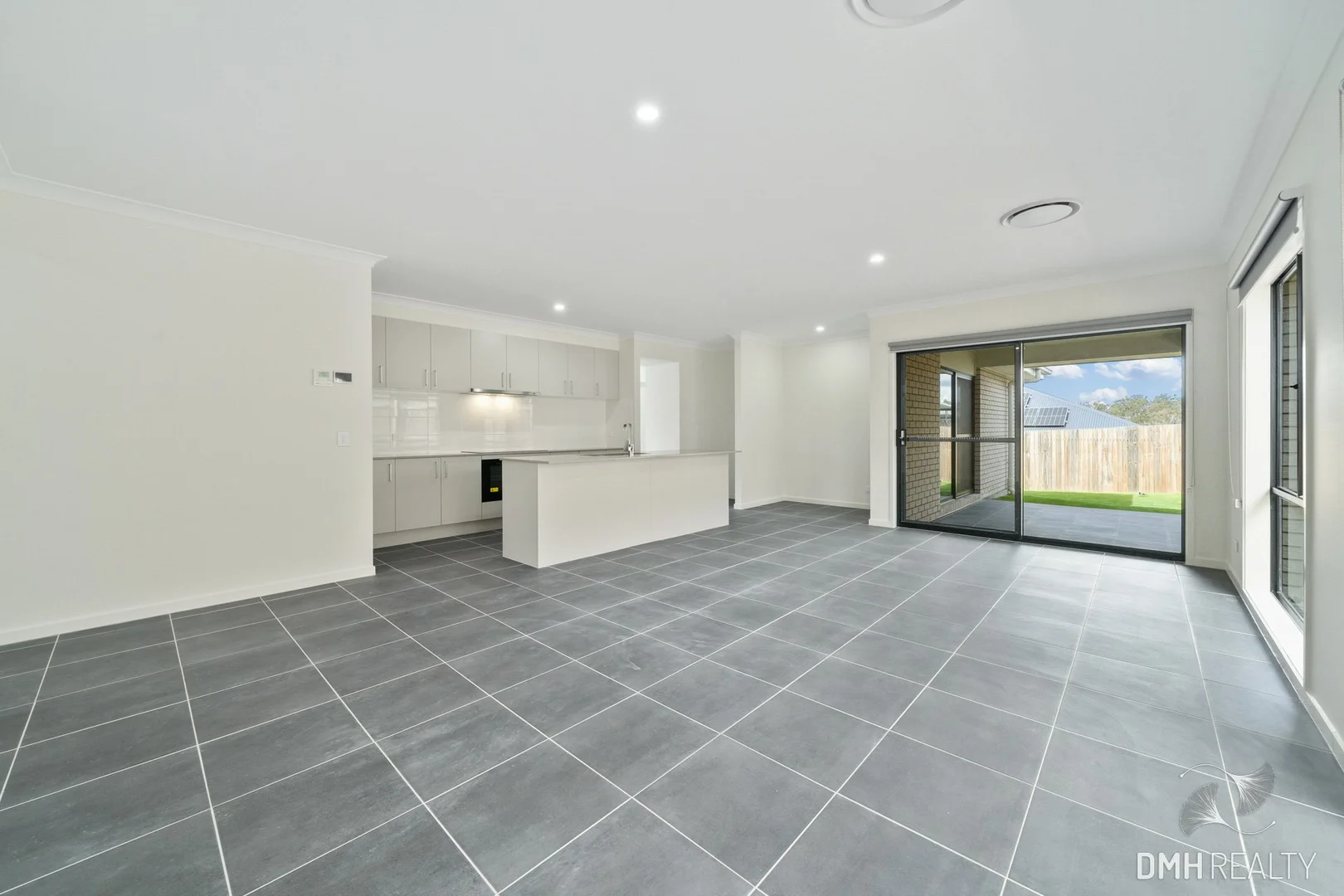Additional image 13 of 30 Wentworth Drive, Flagstone QLD 4280