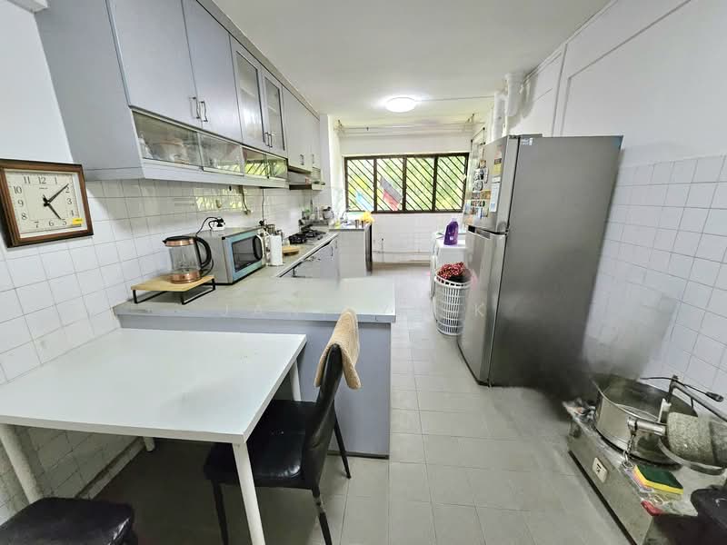 412 Commonwealth Avenue West photo 3
