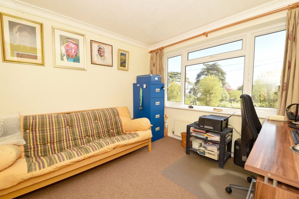 Additional image 11 of 3 bed semi-detached house for saleOld Newtown Road, Newbury RG14