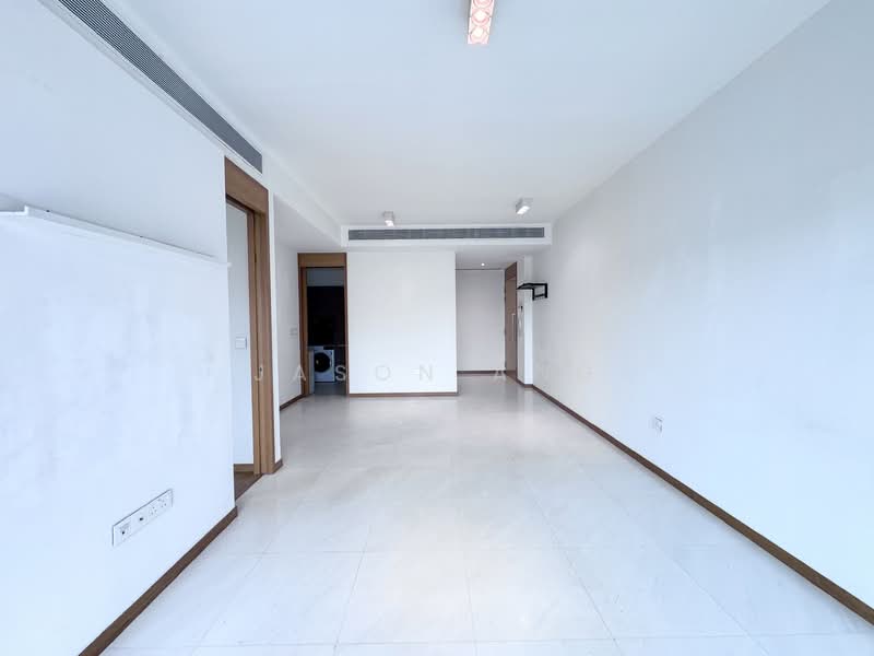 300 Beach Road photo 4