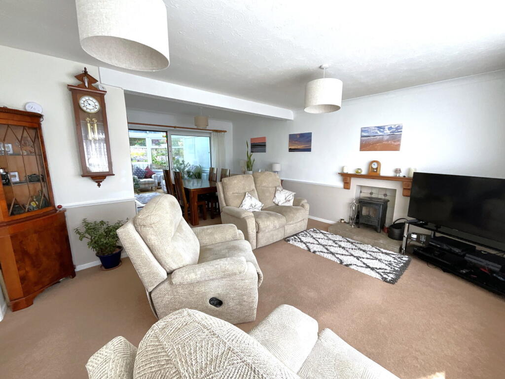 Additional image 3 of CRADLEY HEATH, Castle Close