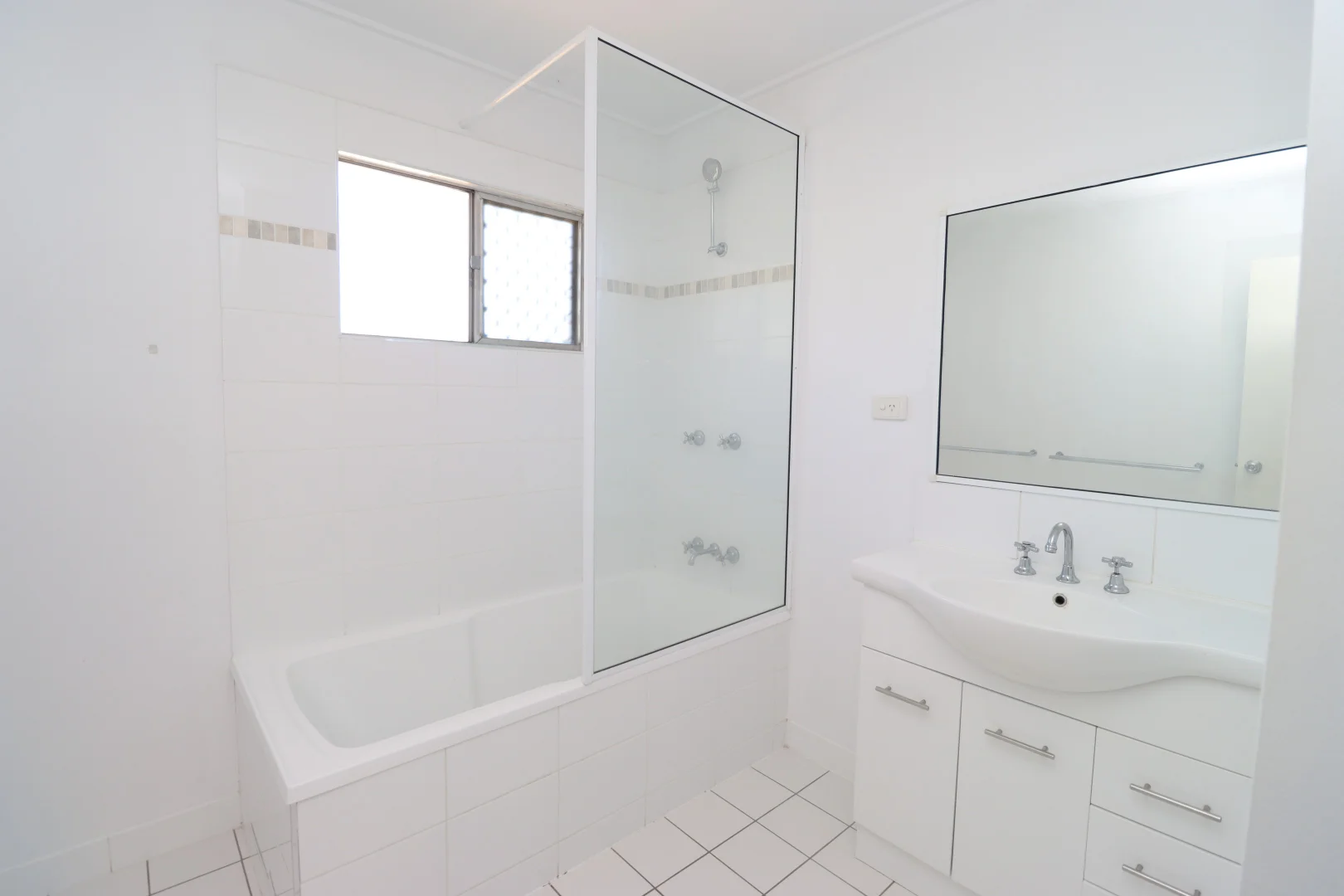 43 Millen Crescent, Mount Isa QLD 4825 photo 5