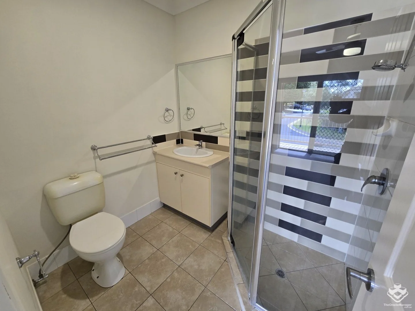 Additional image 8 of 2/5 Hilltop Court, Carina QLD 4152