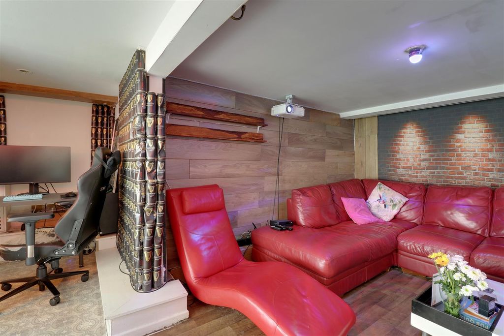 Additional image 22 of 4 bed bungalow for sale97 Donaghadee Road, Bangor BT20
