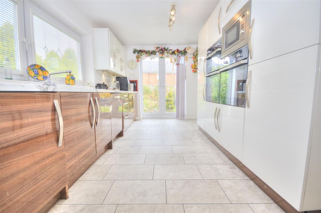 Additional image 6 of 3 bed detached bungalow for saleHolgate Park, Liverpool L23