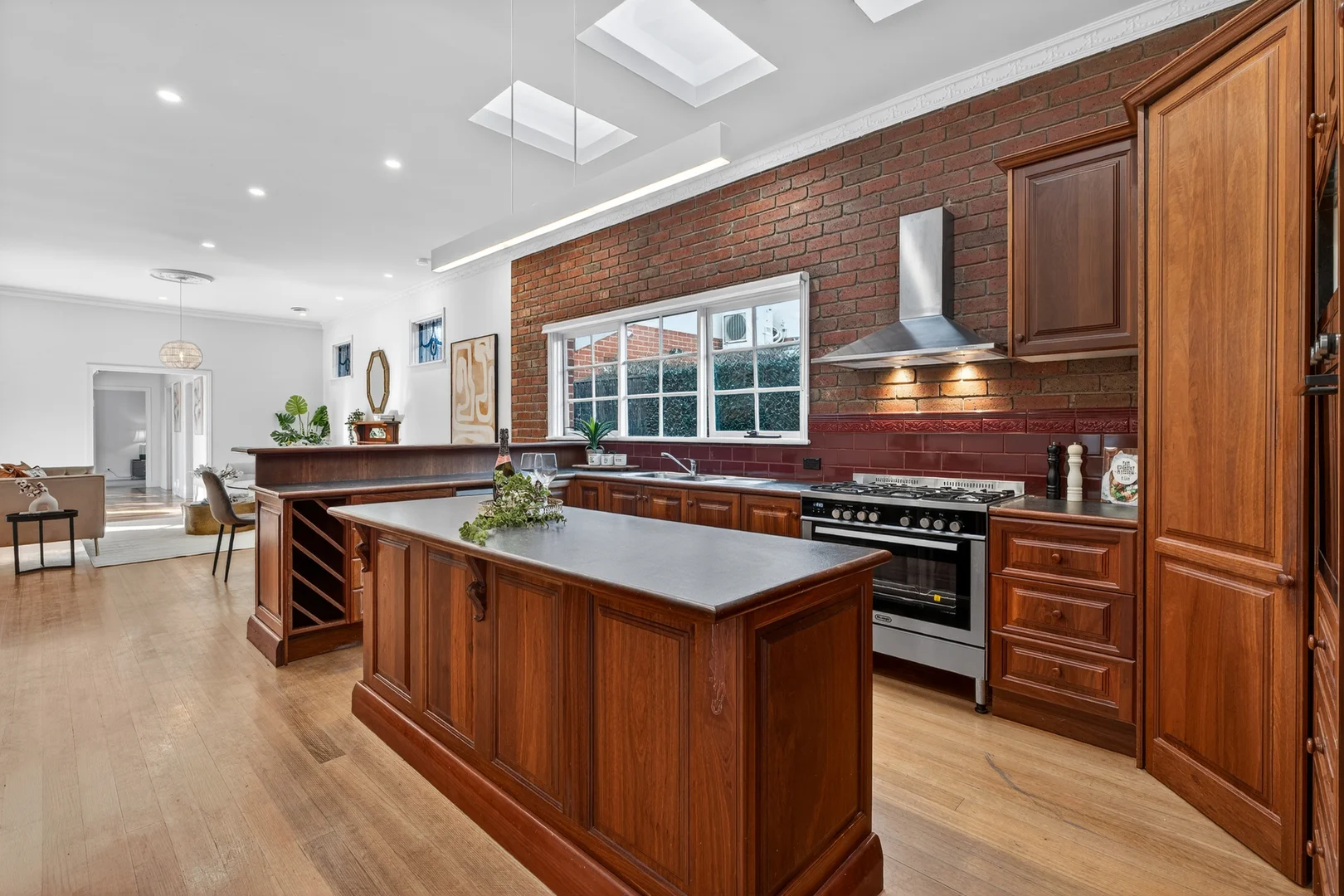 Additional image 5 of 19 Field Street, McKinnon VIC 3204