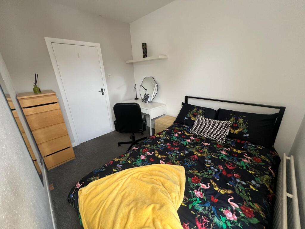 Additional image 8 of Raddlebarn Road - 8 bed, Selly Oak, West Midlands, B29