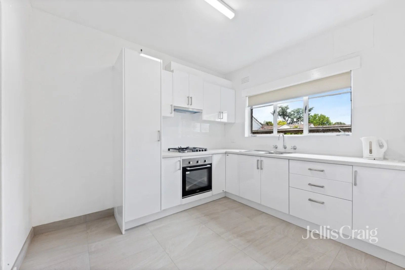 Additional image 3 of 2/19 Lower Plenty Road, Rosanna VIC 3084