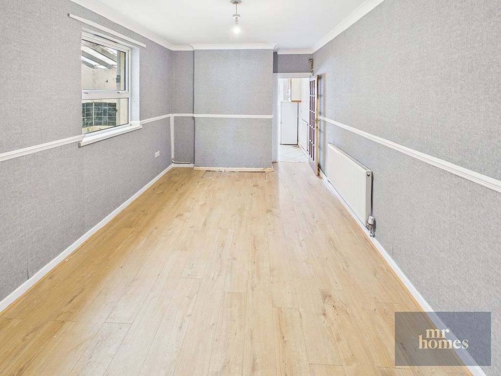 Additional image 4 of 4 bed terraced house for saleNinian Park Road, Riverside, Cardiff CF11