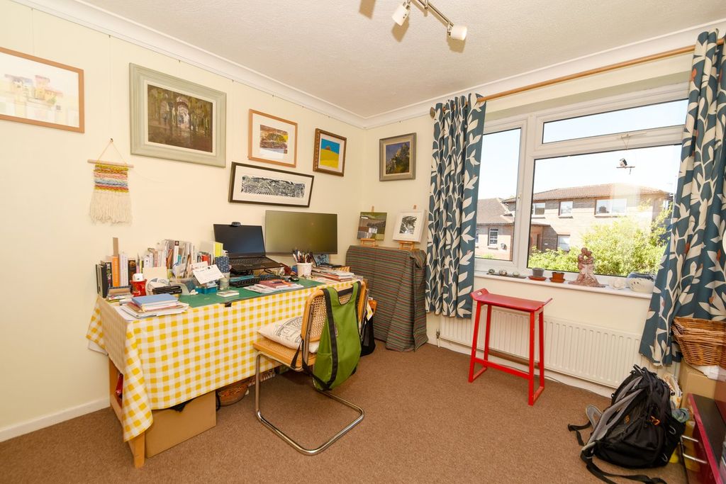 Additional image 10 of 3 bed semi-detached house for saleOld Newtown Road, Newbury RG14