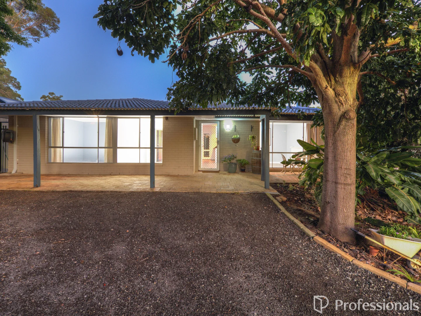 Additional image 5 of 2 Fletcher Road, Lesmurdie WA 6076
