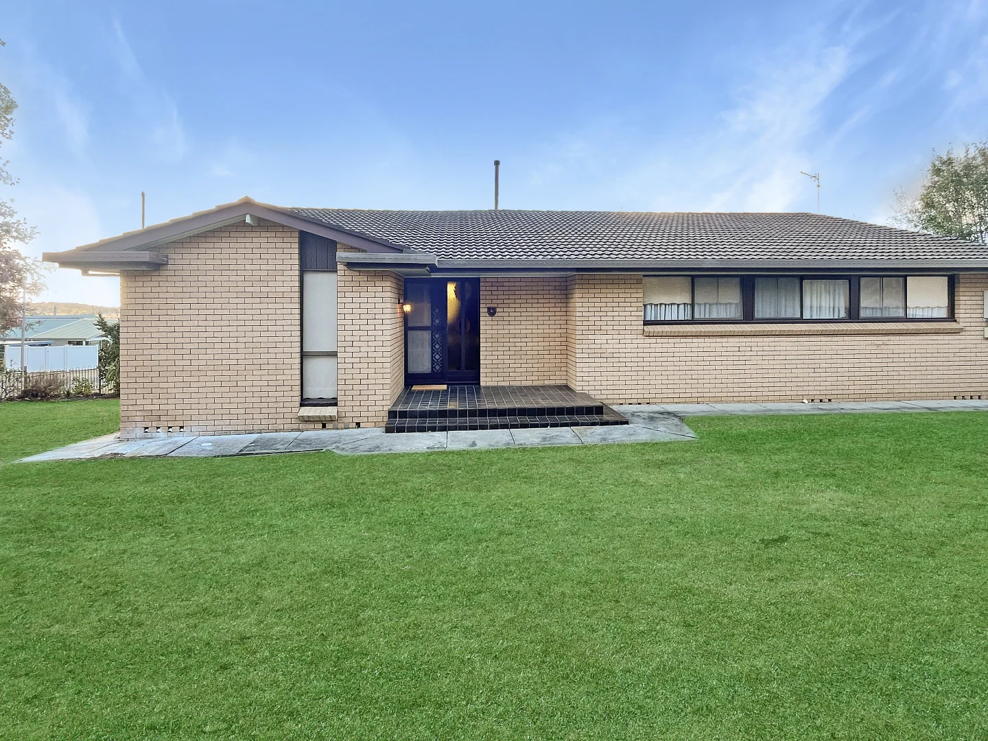 Additional image 2 of 66 Derby Street, Tenterfield NSW 2372