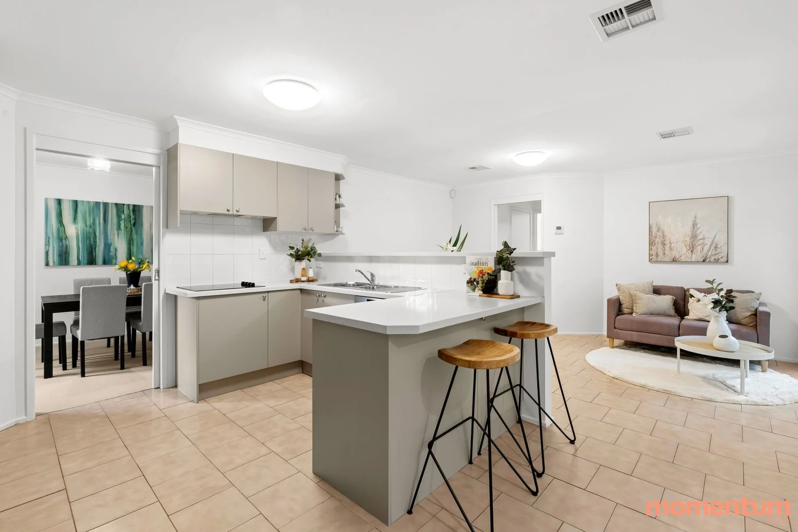 Additional image 7 of 2 Edney Place, Isaacs ACT 2607