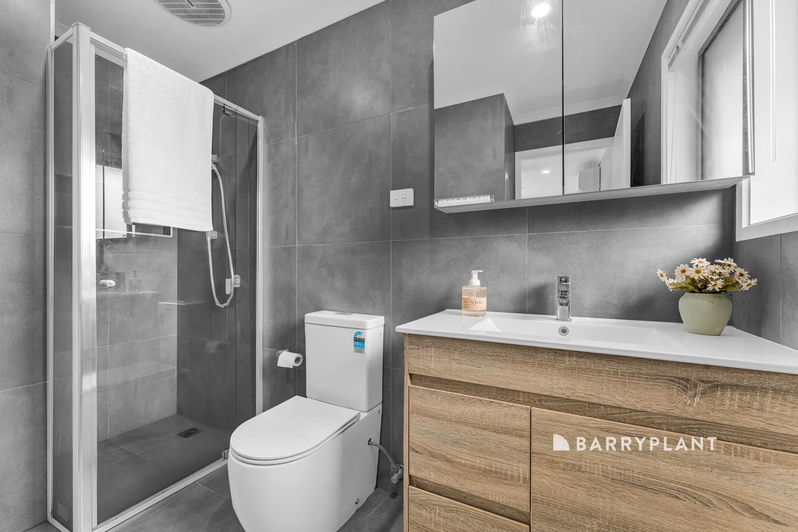 Additional image 10 of 63 Ravensthorpe Crescent, Narre Warren VIC 3805