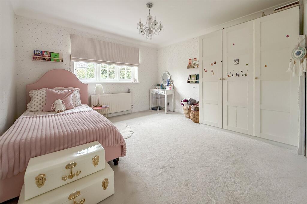 Additional image 8 of Lower Luton Road, Wheathampstead, Hertfordshire, AL4