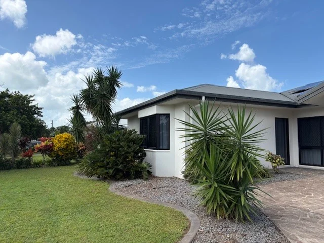 Additional image 2 of 11 Norfolk Close, Holloways Beach QLD 4878