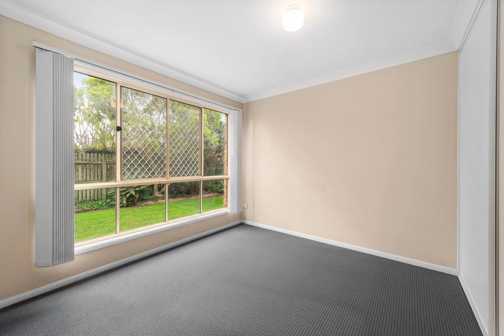 Additional image 5 of 3/245 Nelson Street, Kearneys Spring QLD 4350