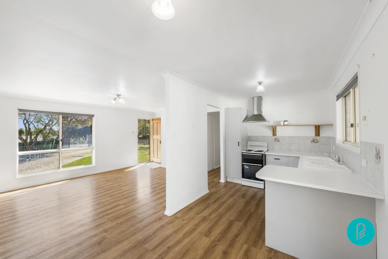 19 Barcrest Street, Crestmead QLD 4132 photo 4