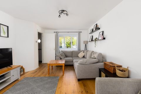 Daws Court, Fishponds BS16