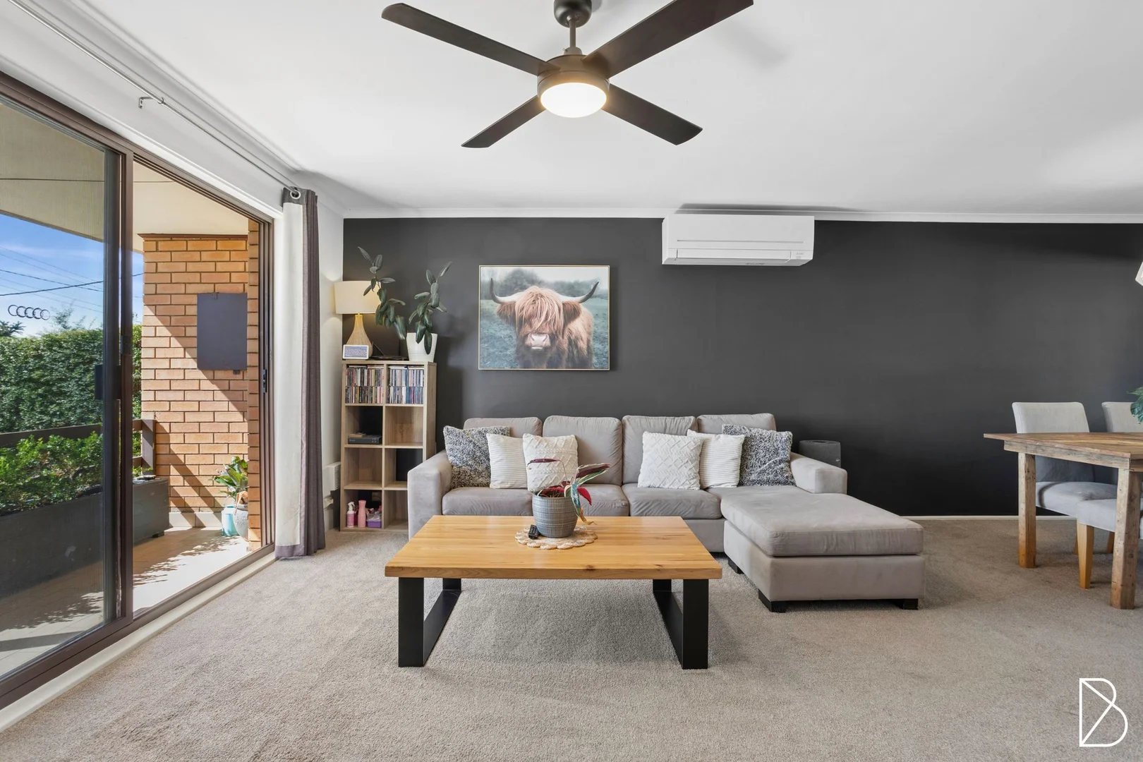 54 Sassafras Crescent, Karabar NSW 2620 photo 2