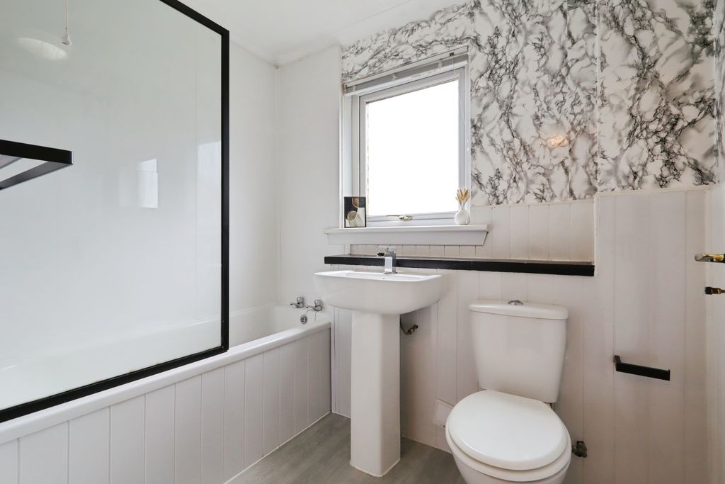 Additional image 11 of 2 bed flat for saleClydesdale Street, Bellshill ML4